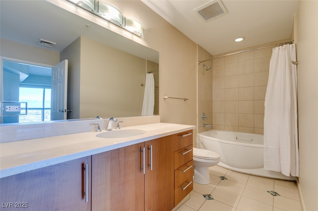 200 West Sahara Avenue 2110