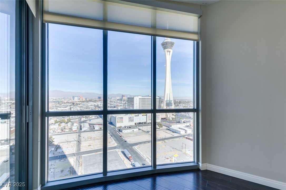 200 West Sahara Avenue 2110