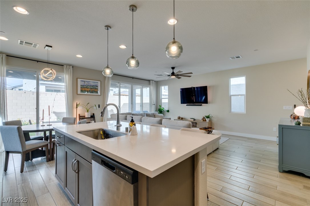 5059 Tranquil View Street