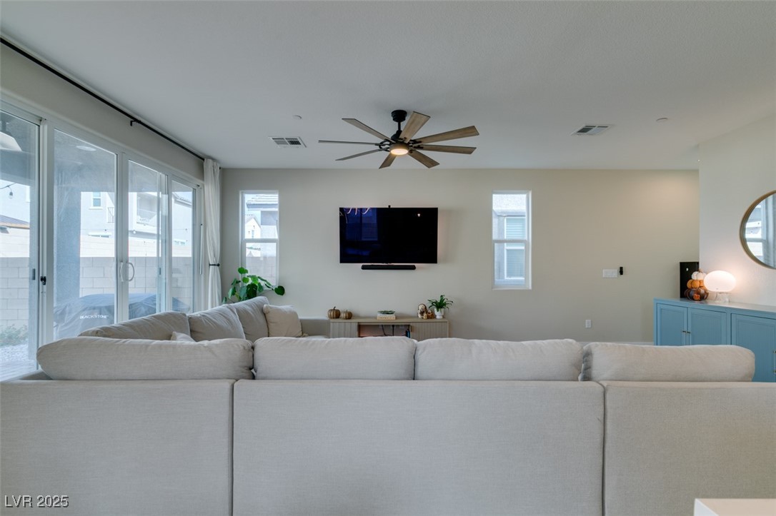 5059 Tranquil View Street