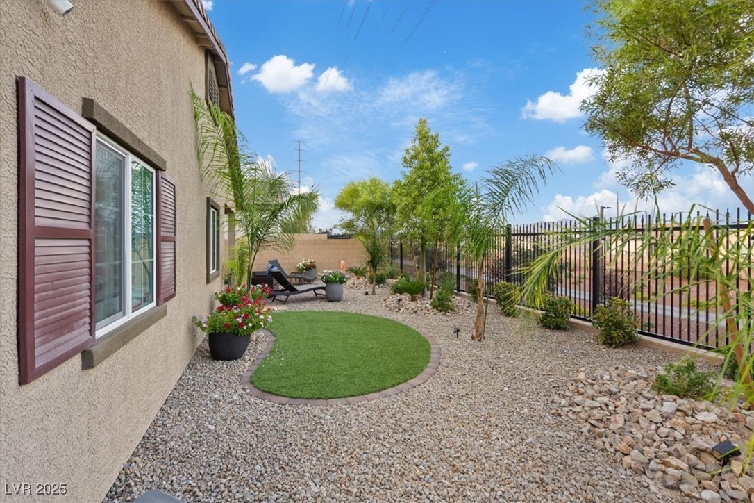 7214 Liberty Landing Street