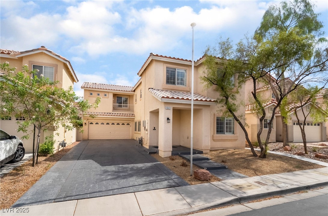1641 Dark Wolf Avenue