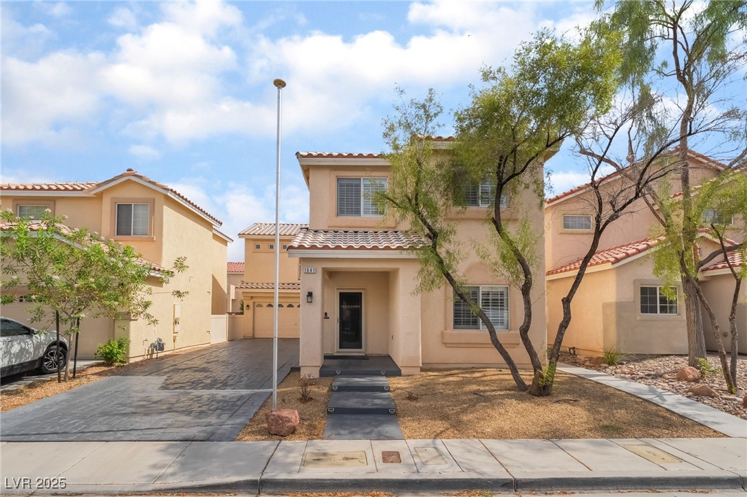 1641 Dark Wolf Avenue