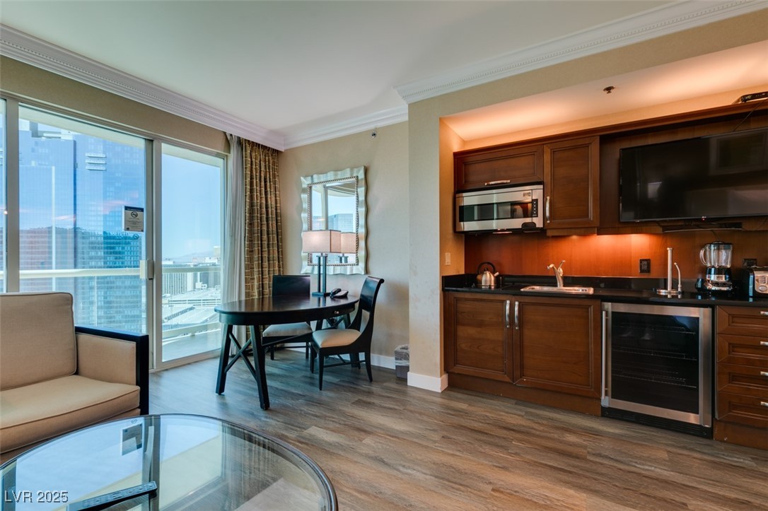 135 East HARMON Avenue 2705