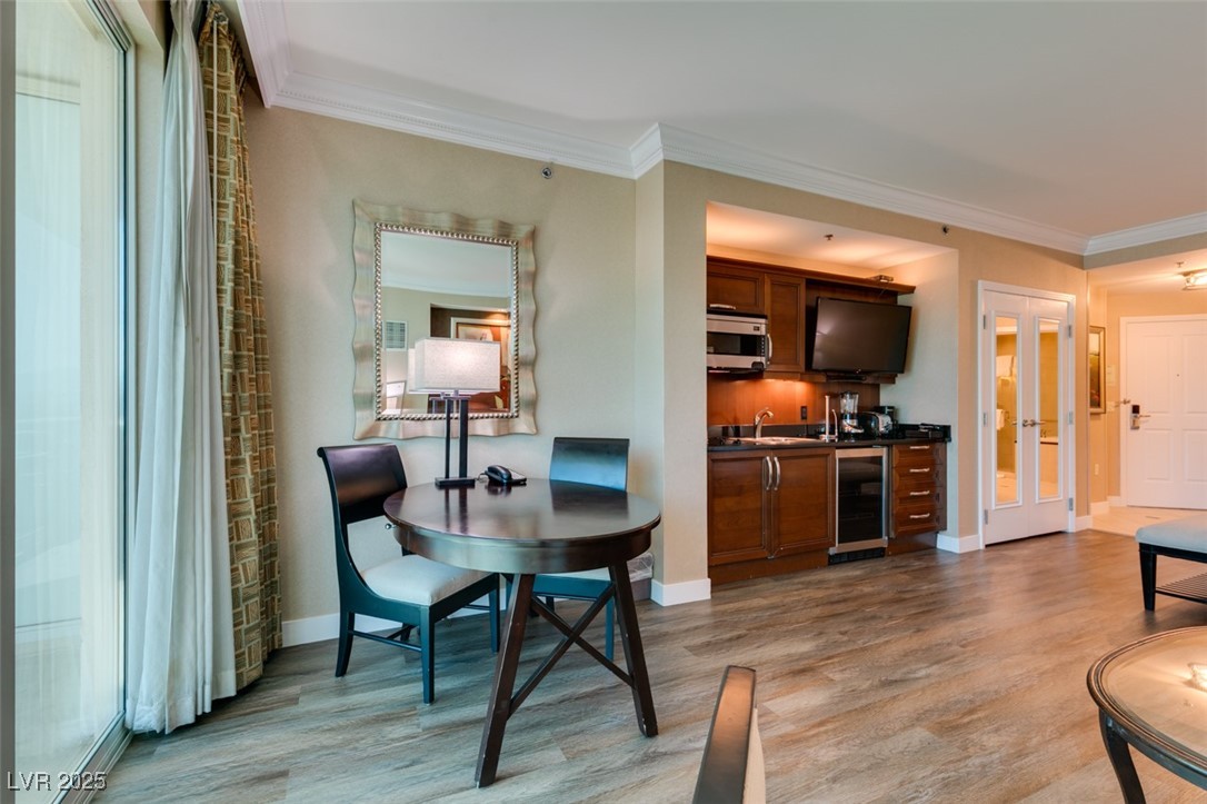 135 East HARMON Avenue 2705