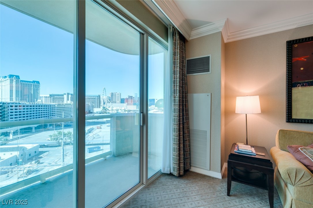 125 East HARMON Avenue 721