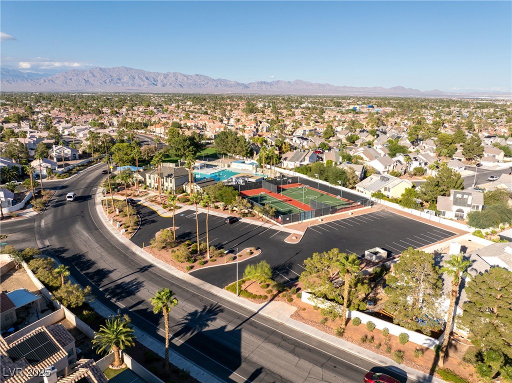 2624 Shakespeare Road