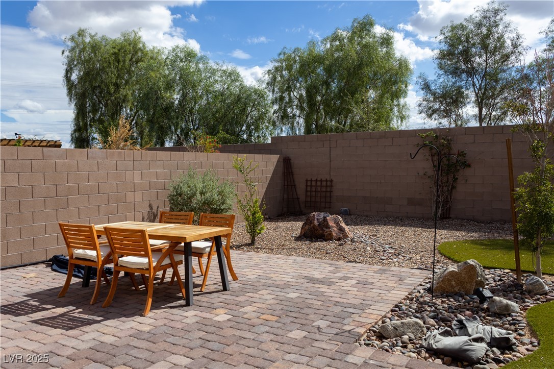 5321 Jacob Peace Avenue