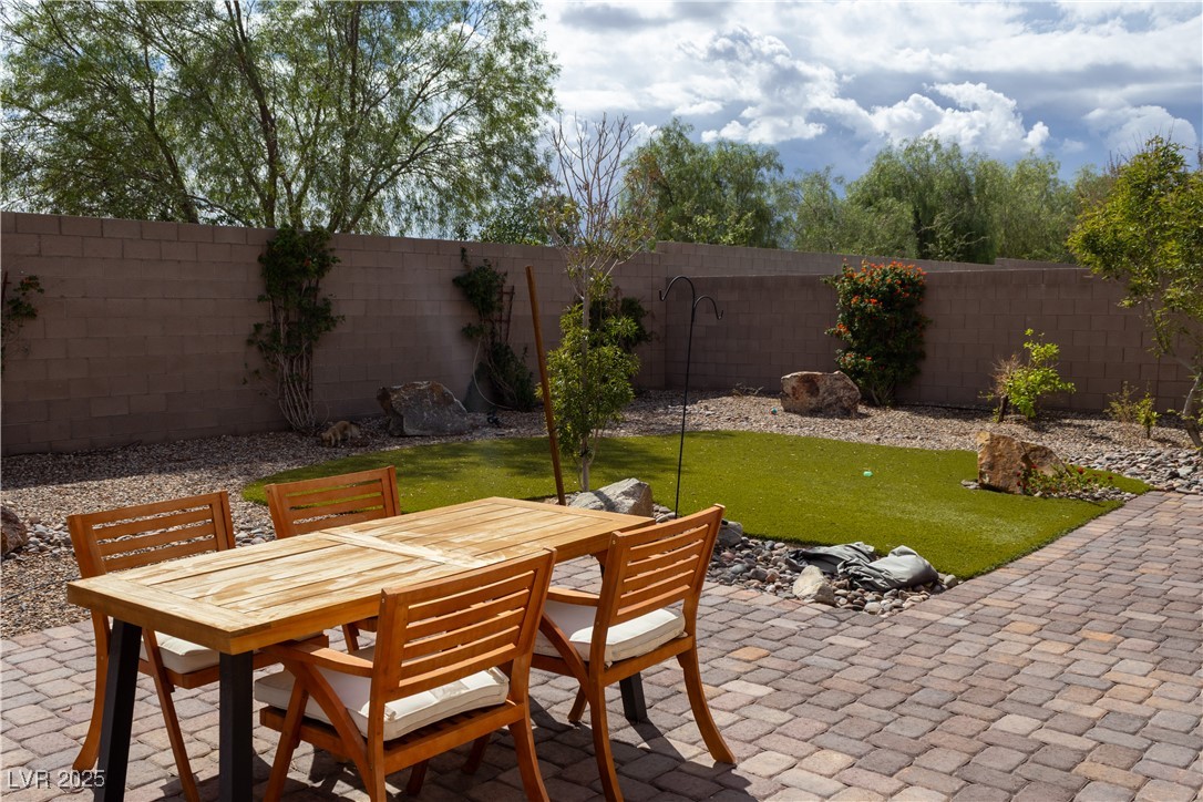 5321 Jacob Peace Avenue