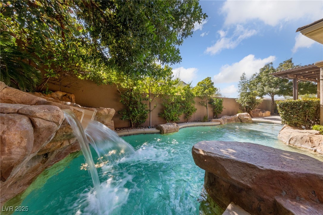 19 Chalet Hills Terrace