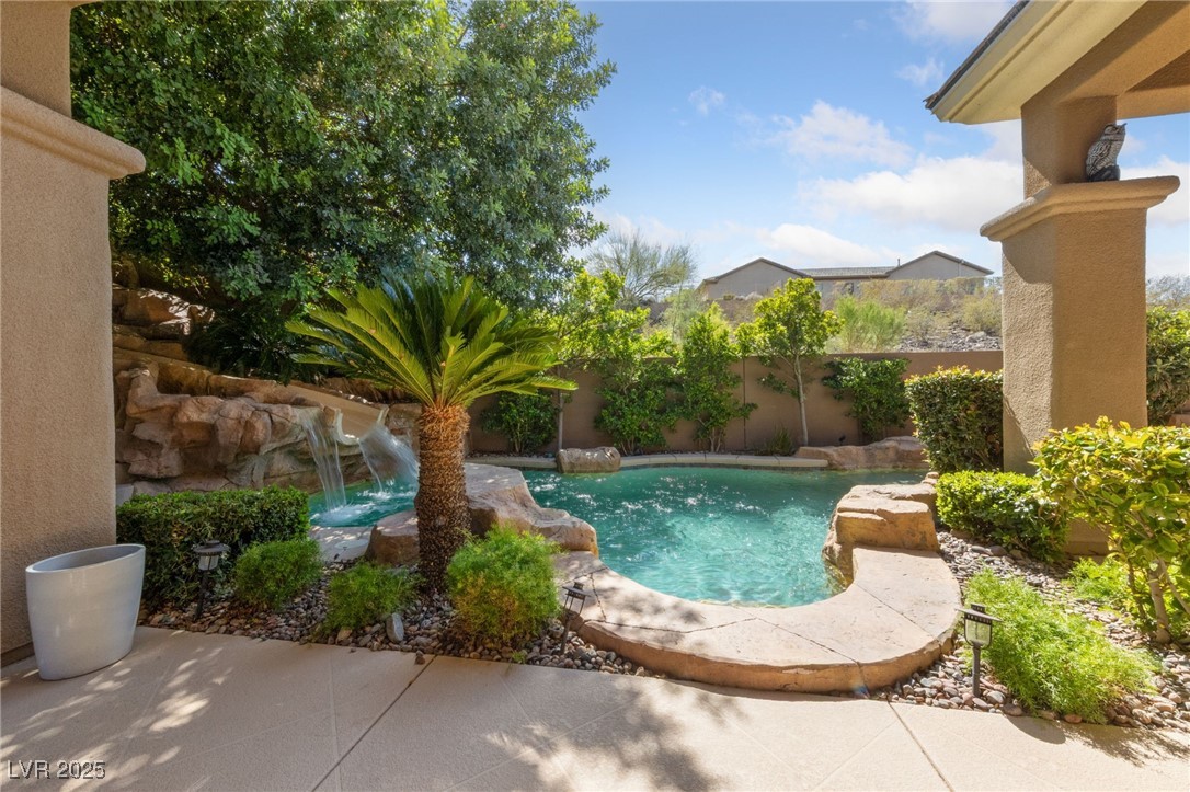 19 Chalet Hills Terrace