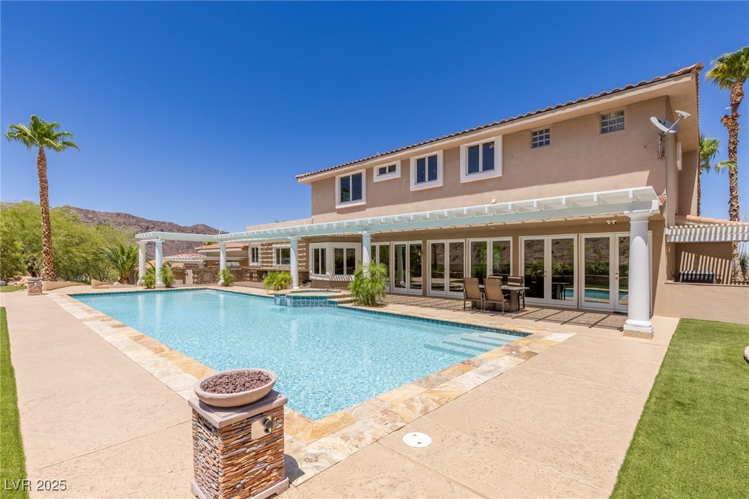 214 Desert Rose Court