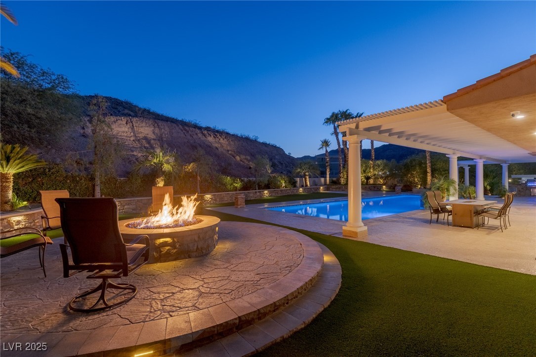 214 Desert Rose Court