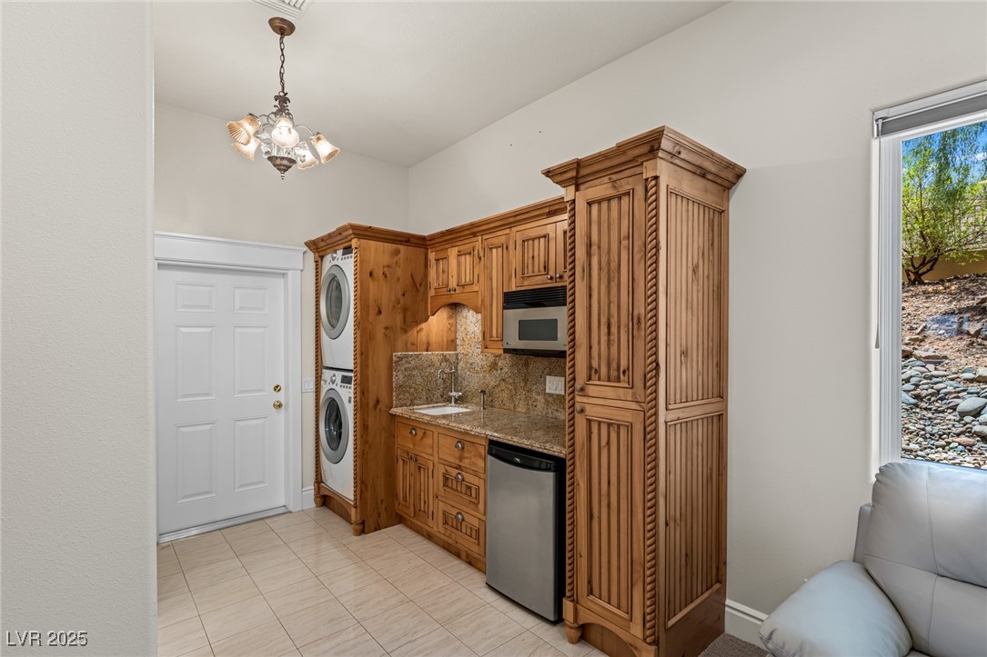 214 Desert Rose Court