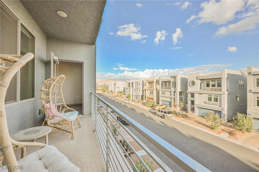 8081 Misty Canyon Avenue