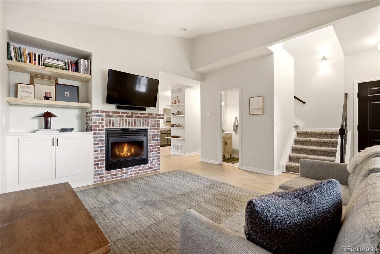 2135 W 101st Circle