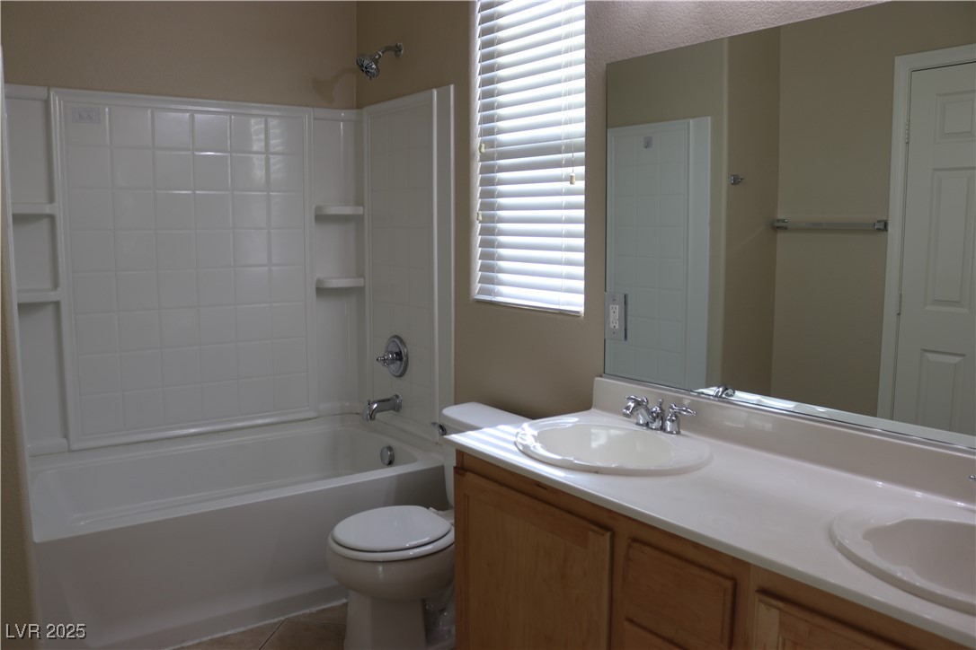 3764 Bowers Hollow Avenue