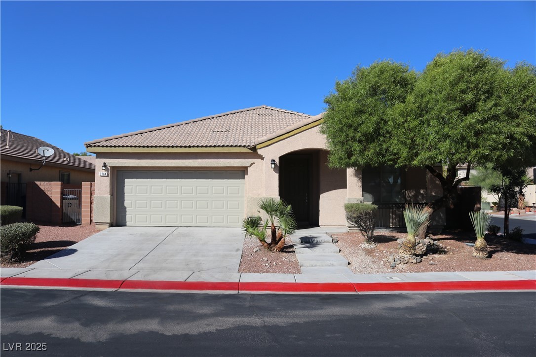 3764 Bowers Hollow Avenue