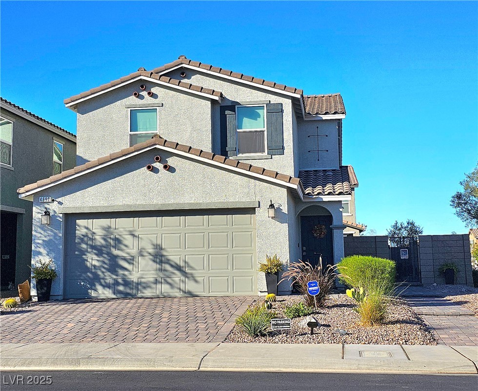4690 Lucky Jade Avenue