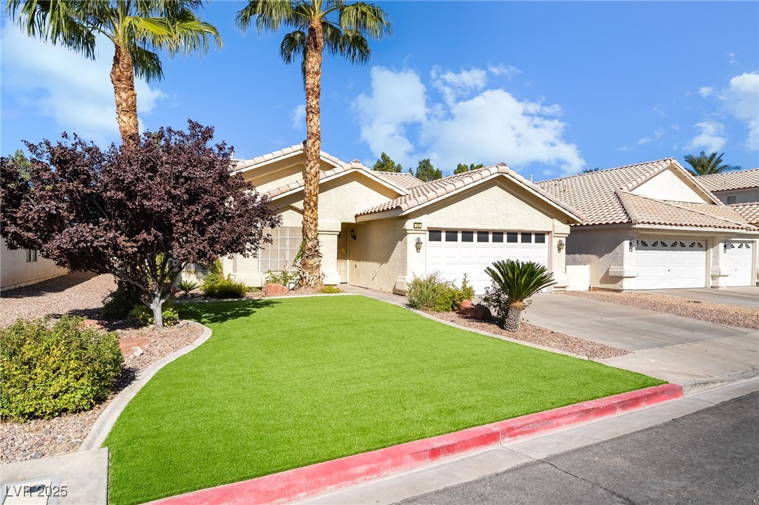 74 Graythorn Mountain Court