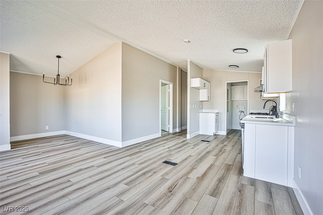 508 Mona Lane