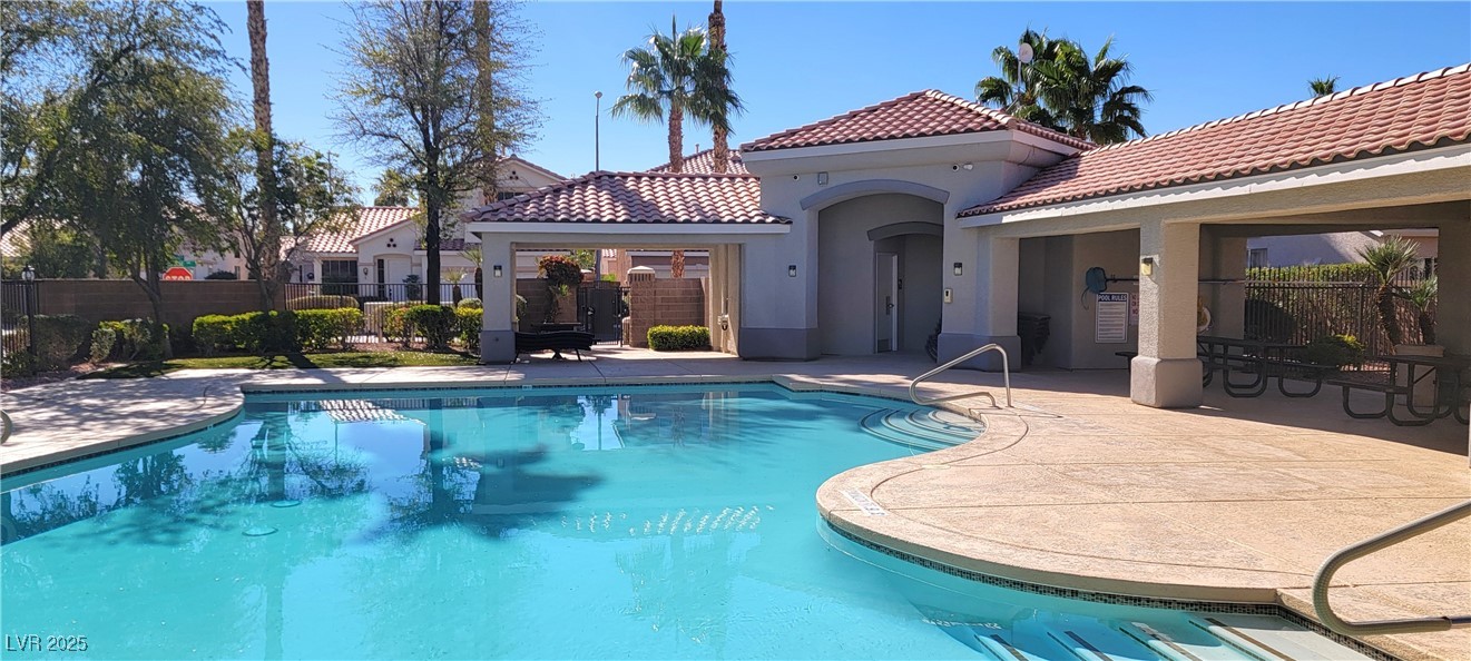 824 Painted Vista Avenue