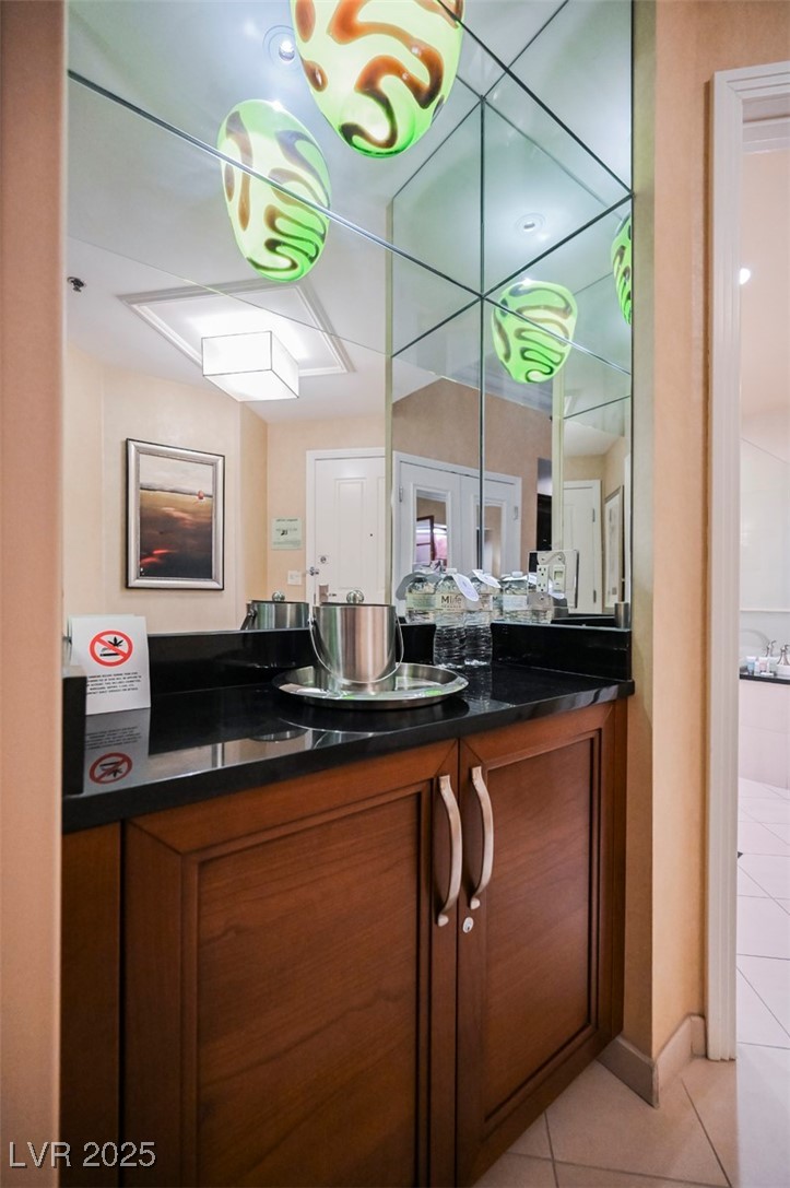 145 East HARMON Avenue 3219