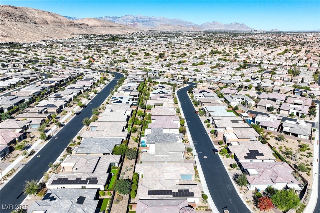 6703 Titanium Crest Street