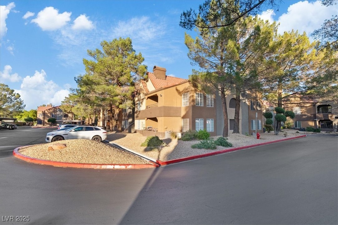 2200 South Fort Apache Road 2237