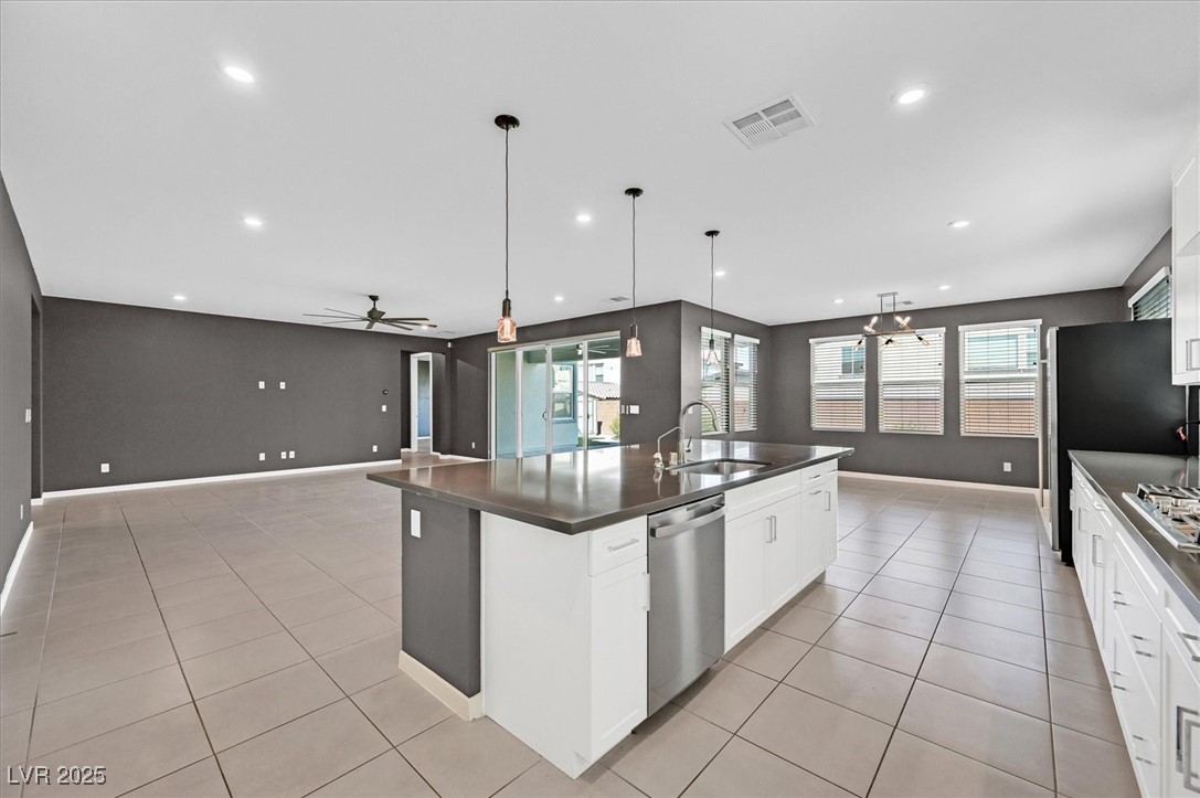 6834 Fallen Rock Street