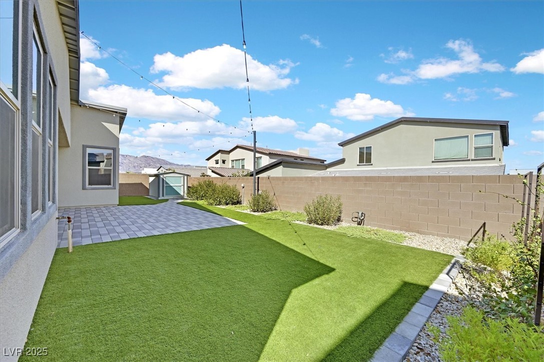 6834 Fallen Rock Street