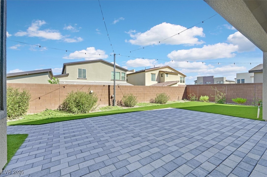 6834 Fallen Rock Street