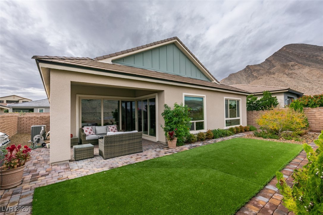 11160 Red Yucca Drive