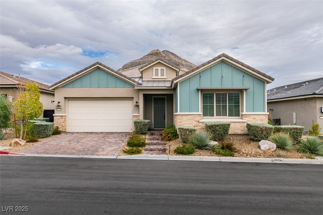 11160 Red Yucca Drive