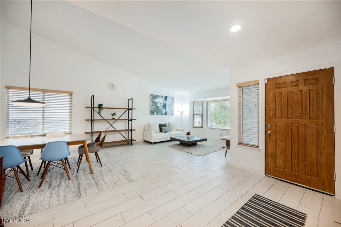 3241 Shoreline Drive