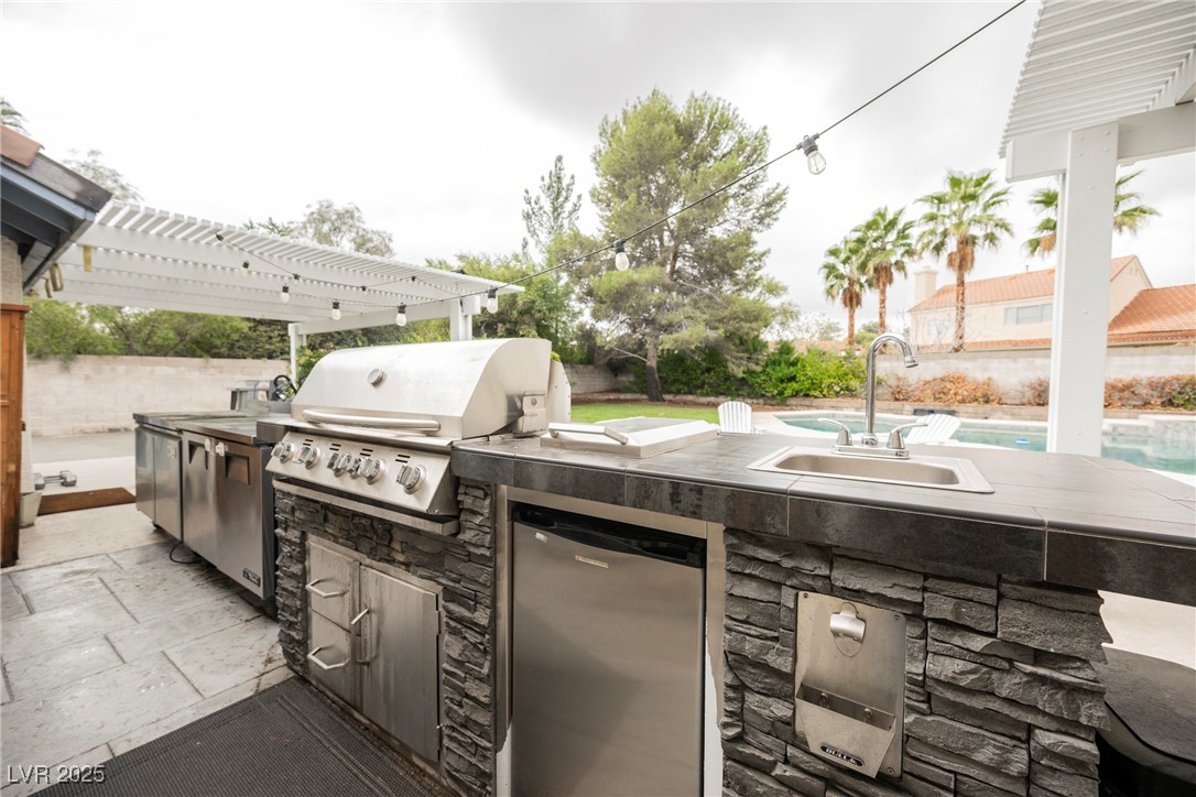 3241 Shoreline Drive