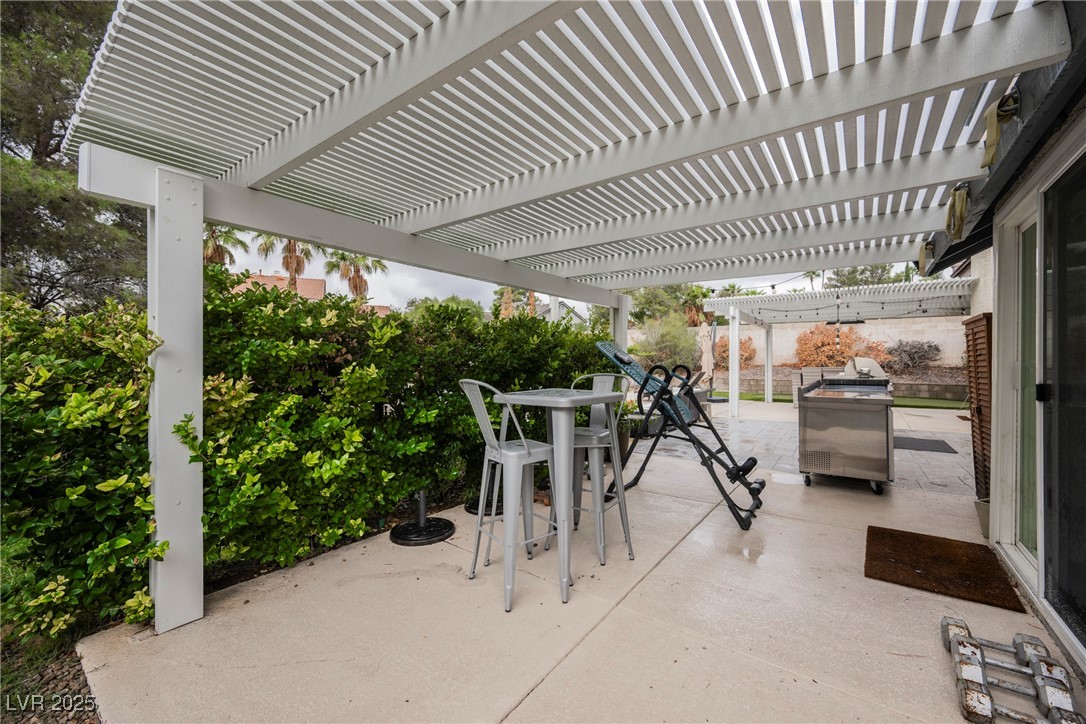 3241 Shoreline Drive