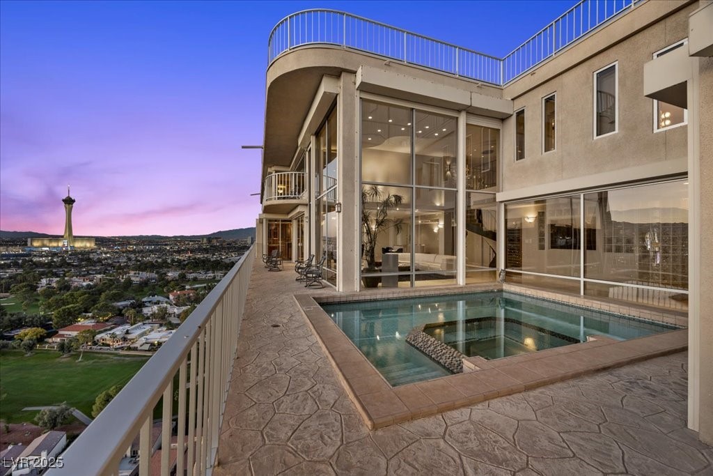 3111 Bel Air Drive 28C