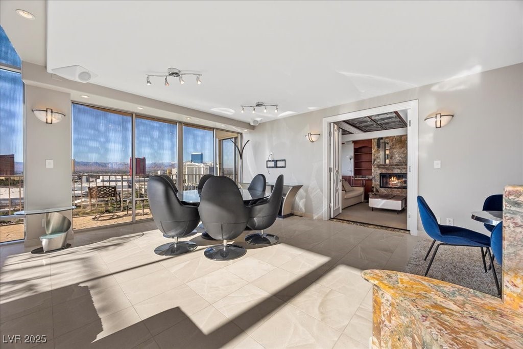 3111 Bel Air Drive 28C