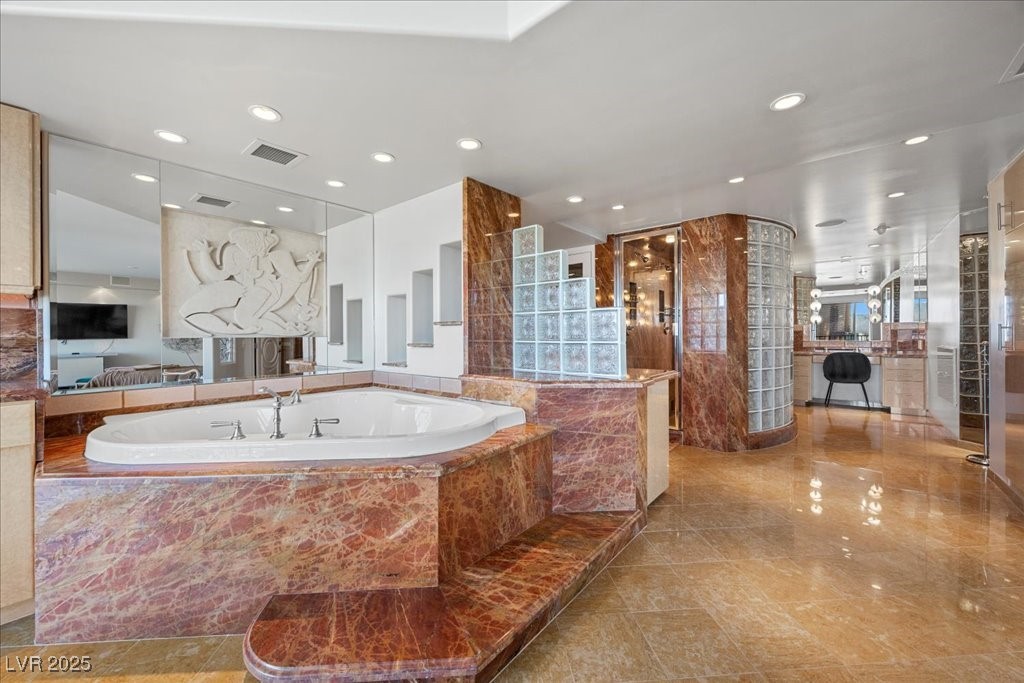 3111 Bel Air Drive 28C