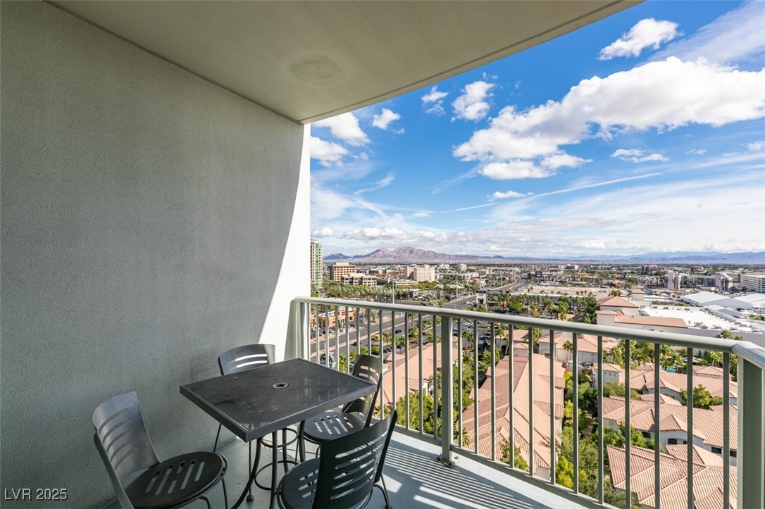 211 East FLAMINGO Road 1214