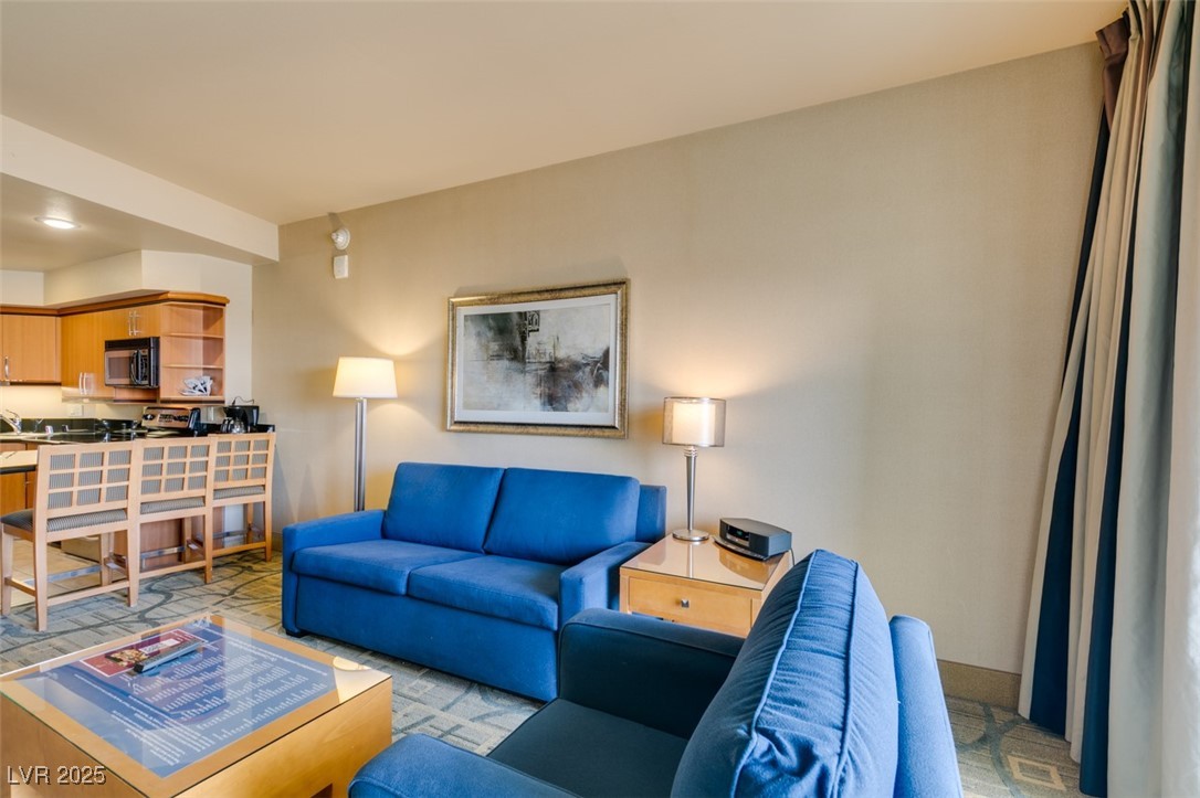 211 East FLAMINGO Road 1214