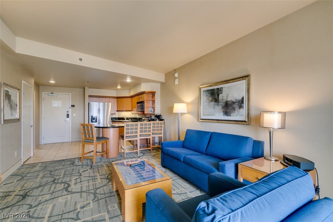 211 East FLAMINGO Road 1214