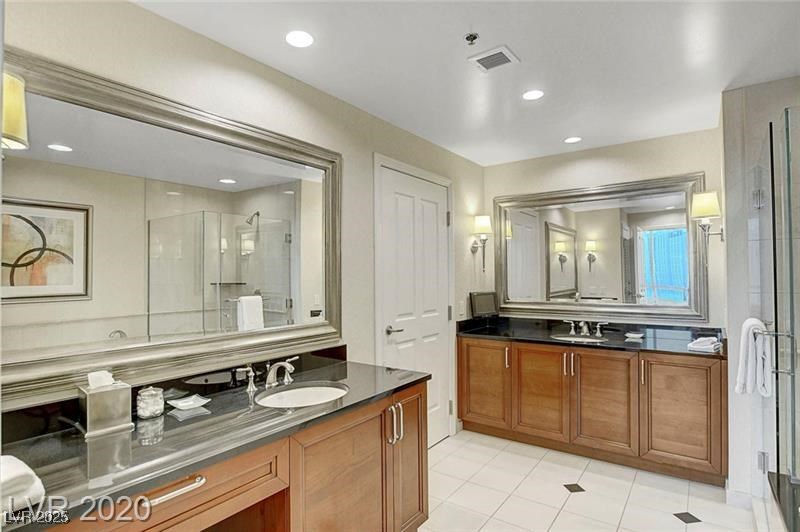 145 HARMON Avenue 801