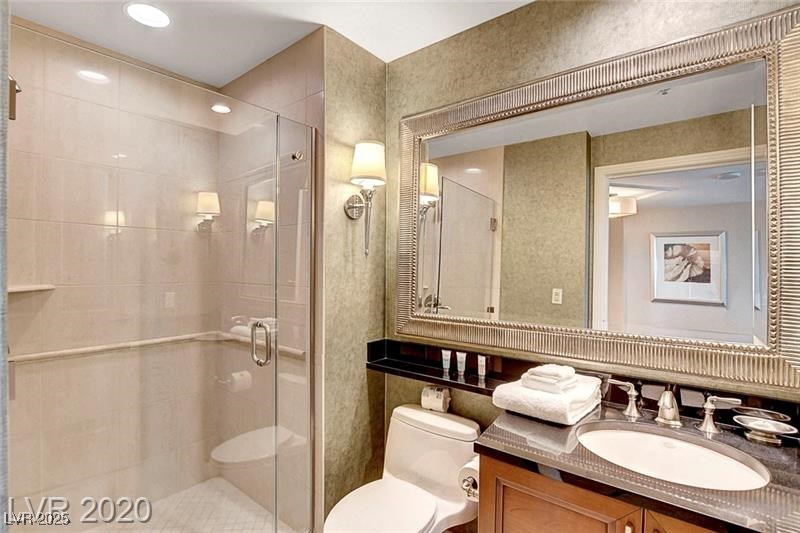 145 HARMON Avenue 801