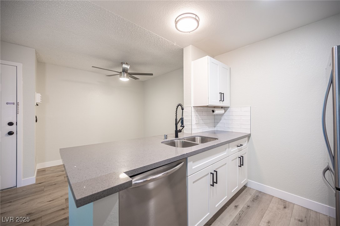 2200 South Fort Apache Road 2192