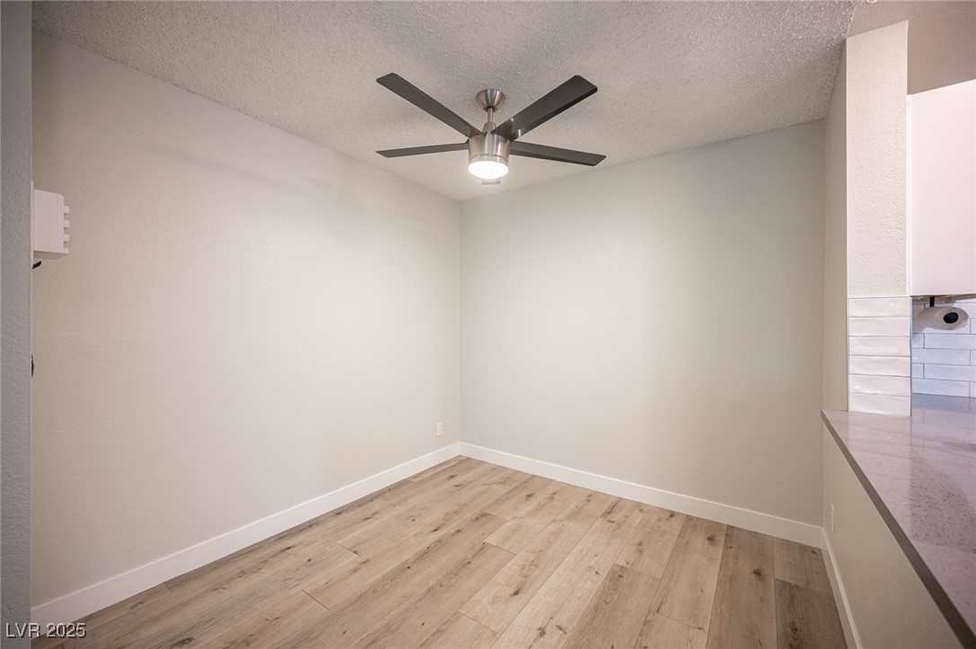 2200 South Fort Apache Road 2192