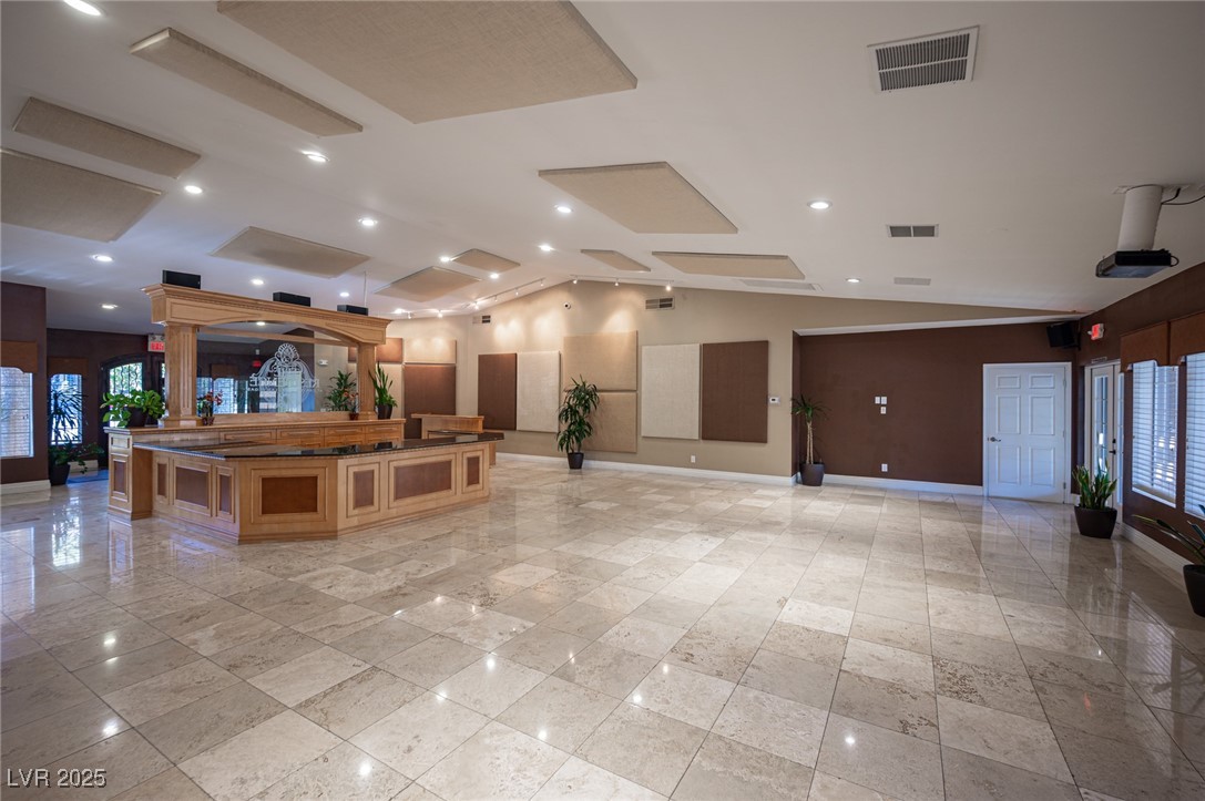 2200 South Fort Apache Road 2192