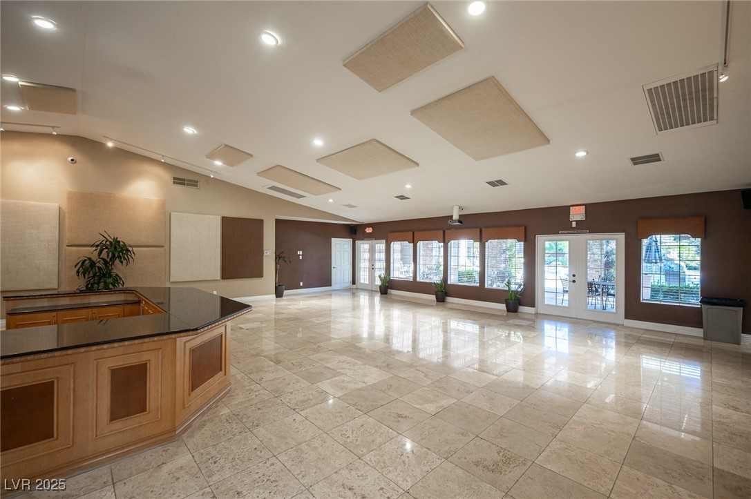 2200 South Fort Apache Road 2192
