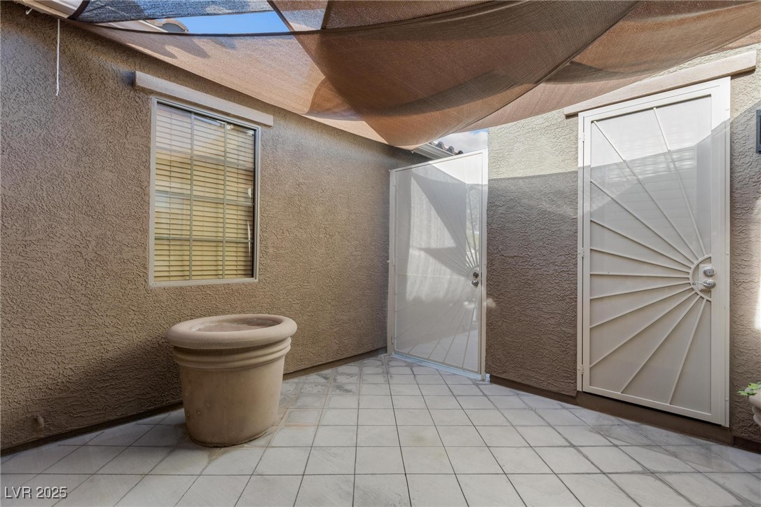 4331 Mesa Landing Avenue